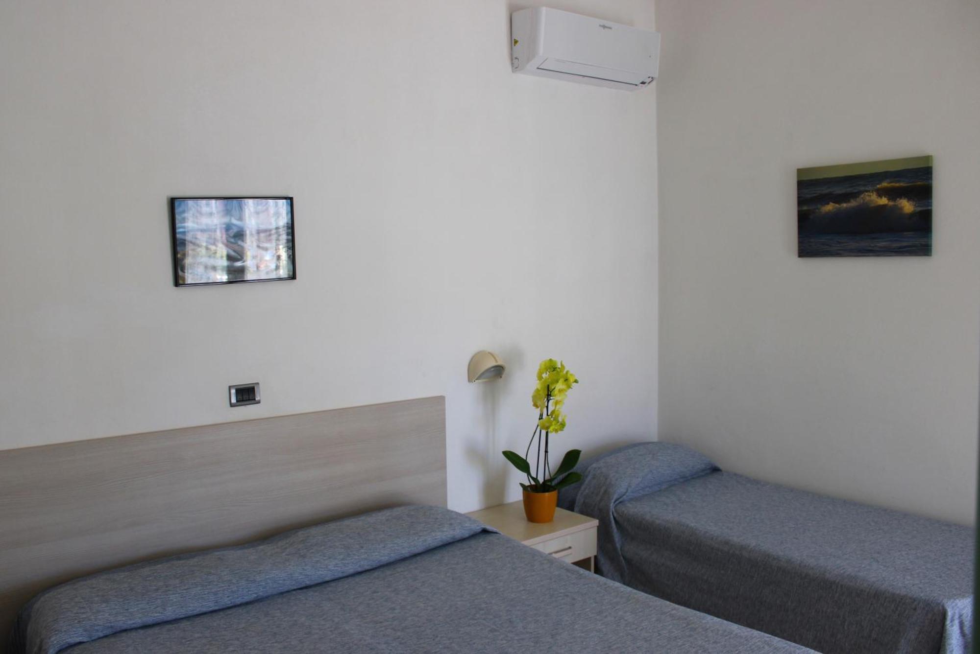 Hotel Puccinelli Lido di Camaiore Phòng bức ảnh